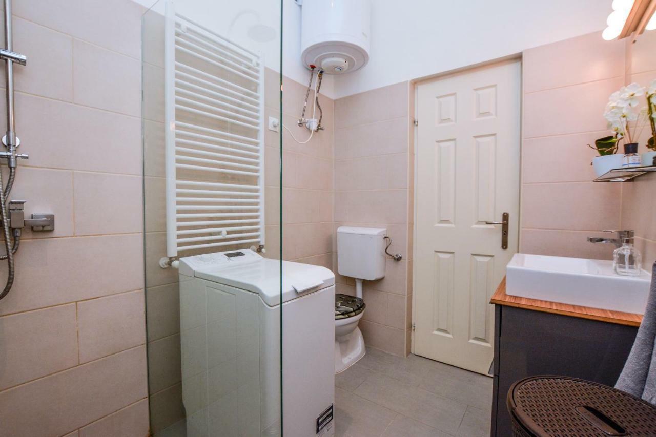 Timeless Apartment With Free Private Parking Budapeşte Dış mekan fotoğraf