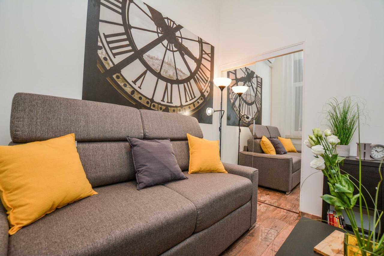 Timeless Apartment With Free Private Parking Budapeşte Dış mekan fotoğraf